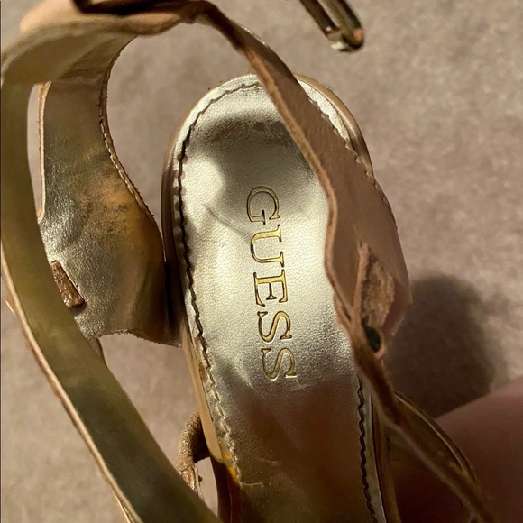Guess gold and nude cork espadrilles - Picture 4 of 7